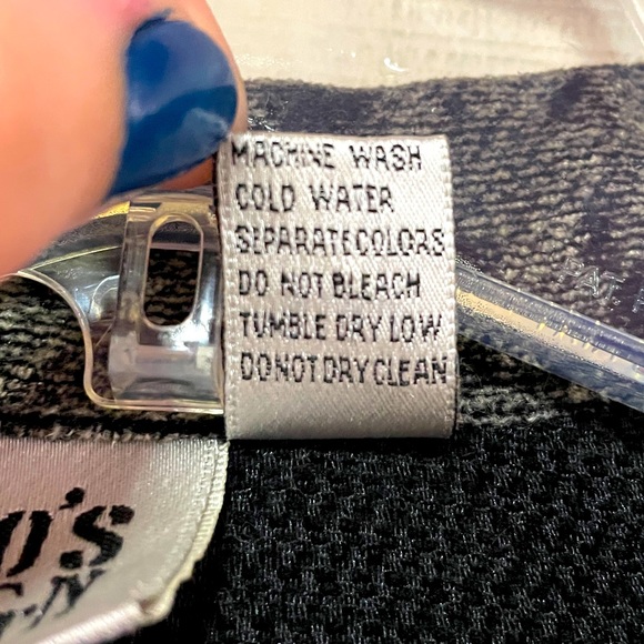 Chico’s Design Black And Gray Abstract Pattern Jacket Sz 1 Artsy Patchwork Vtg - Picture 5 of 5